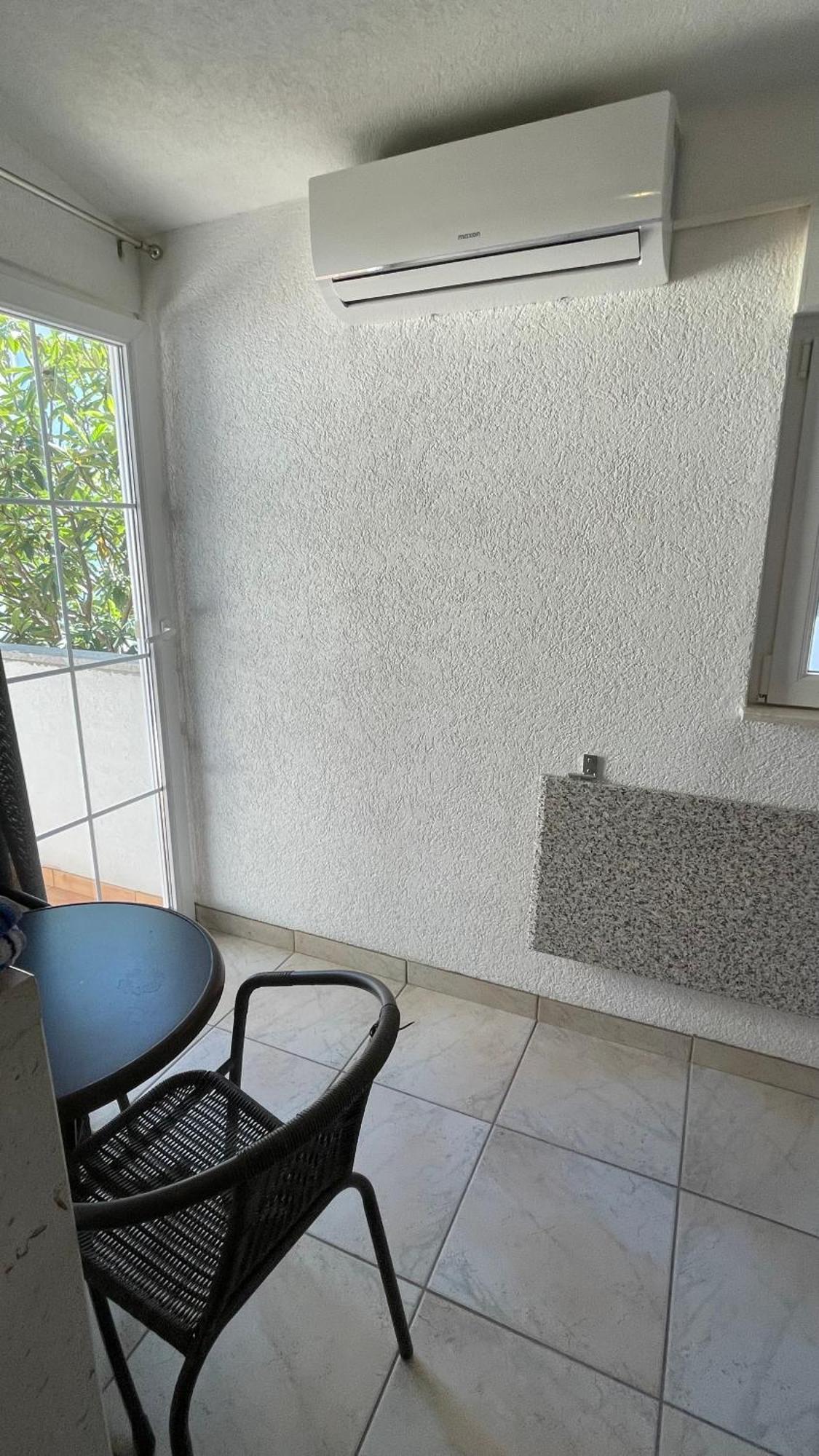 Apartmani Slavonija Orebić Rum bild